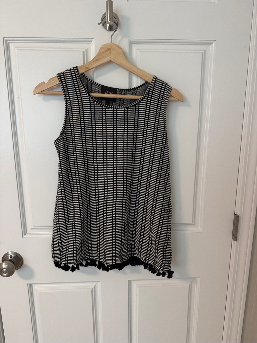 W5 Black & White Grid-Striped Tassel Hem Tank